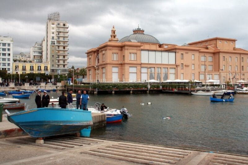 Bari: Private Walking Tour - Exploring Bari Vecchia’s Streets and Flavors