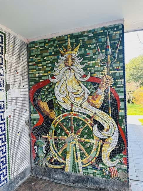 Batumi: Mosaics and Soviet History Private Walking Tour - Discovering the Soviet Mosaics and Heritage
