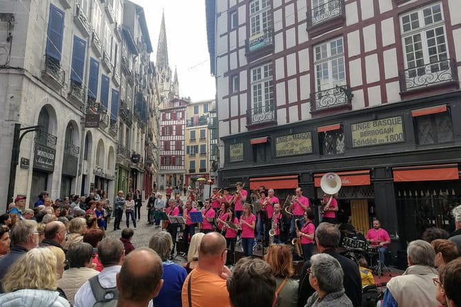 BAYONNE, BIARRITZ and SAINT JEAN DE LUZ - Private Cultural Adventure - Pirate Tales and Maritime History