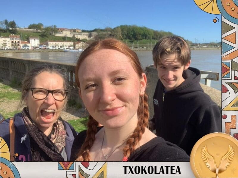 Bayonne: Outdoor Escape Game Discover Bayonne - Txokolatea - Key Points / Takeaways: