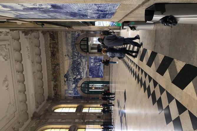 Be a local in Porto - One day private tour from Lisbon - The Sum Up