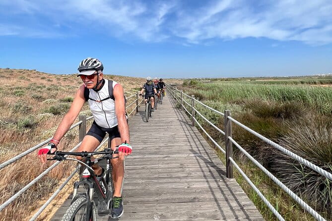 Beach and Cliffs MTB Tour - Who Is This Tour for?