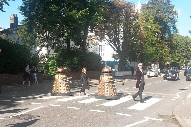 Beatles and Rock'n Roll - Private Taxi Tour with Hotel Pickup - A Deep Dive into the Experience: What You Can Expect