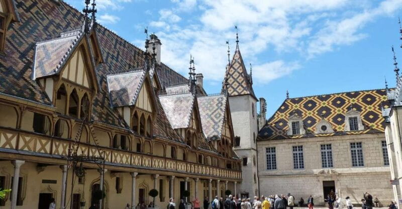 Beaune: Exclusive Private Guided Tour - Detailed Breakdown of the Itinerary and What to Expect