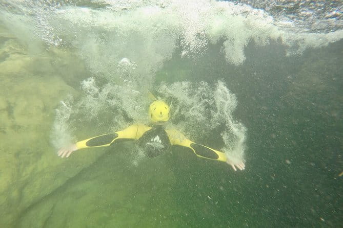 Beginners canyoning tour - The Guide and Equipment