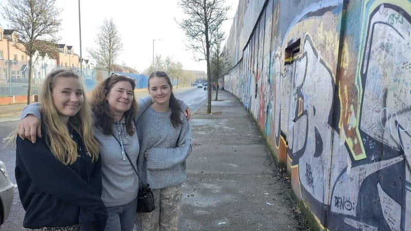 Belfast City and the Peace Walls Half-Day Tour - Key Points / Takeaways