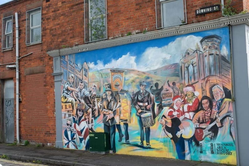 Belfast Day Tour with Peace walls, Titanic & Irish whiskey - Exploring Belfast in Depth: The Full Tour Experience