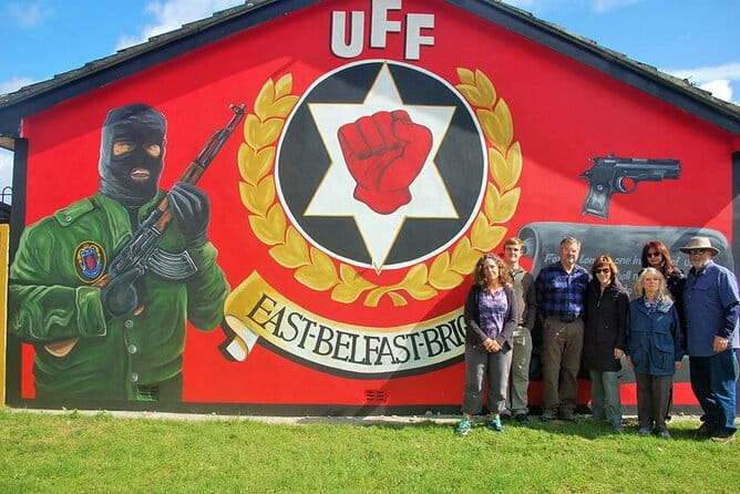 Belfast Famous Black taxi political mural peace wall tour 2 hour - In-Depth Look at the Belfast Murals and Peace Wall Taxi Tour