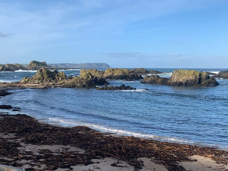 Belfast : Giants Causeway 8 hour private day tour - Entering The Scenic Coast: An Eye-Opening Journey Along the Causeway Route