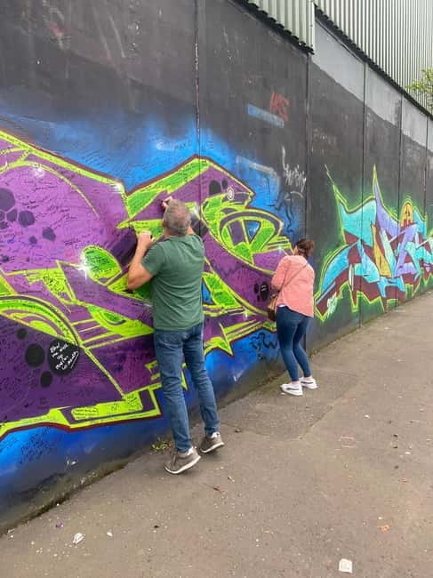 Belfast: Peacewall and Political History Black Taxi Cab Tour - Final Thoughts: Is It Worth It?