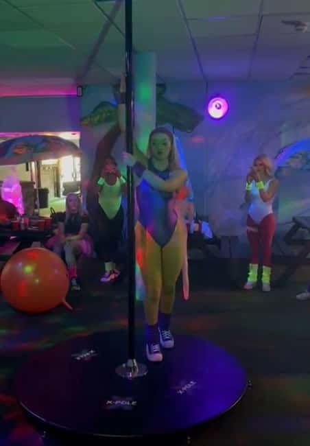 Belfast Pole Dancing Class in City Centre (Perfect for Hens) - Key Points / Takeaways