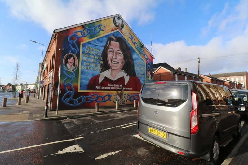 Belfast political mural taxi tour - Who Is This Tour Perfect For?