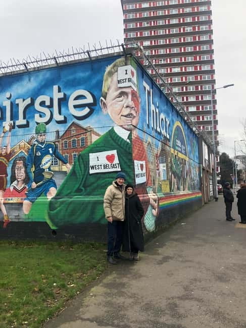 Belfast: Private Black Taxi Tour with Guide - The Value of a Private Guided Tour in Belfast