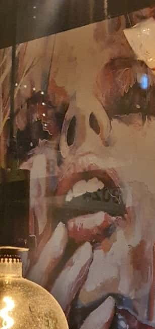 Belfast : Pub Music , Street Art Experience Walking Tour - Exploring Belfast’s Heart: Street Art and Music in Harmony