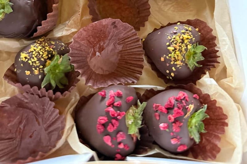 Belfast: Sir Thomas & Lady Dixon Park Walk & Alfresco Picnic - Exploring Belfast’s Hidden Gem: Sir Thomas & Lady Dixon Park