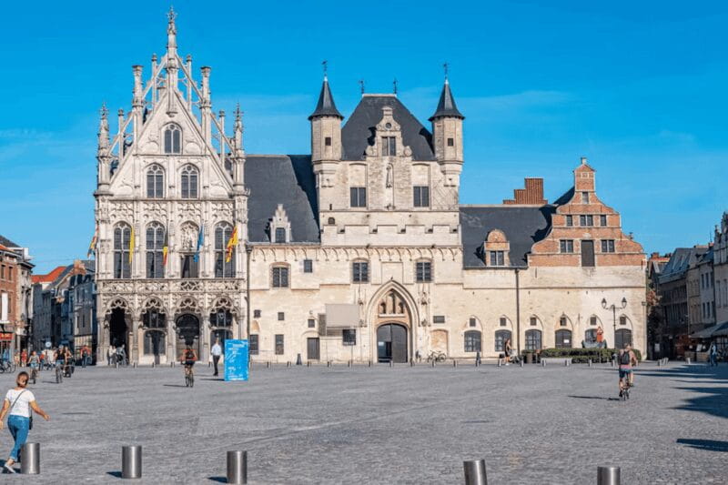Belgium: Mechelen guided tour guide - The Royal Connection: Margaret of Austria’s Palace
