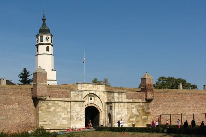 Belgrade Insight Private Tour - For Those Who Seek Answers - The Cultural and Political Heart: Museum of Yugoslavia and Titos House of Flowers