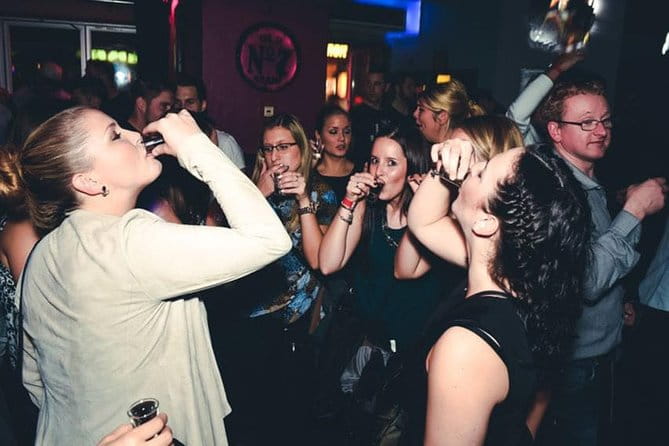 Belgrade Nightlife Tour with Unlimited Beer - Key Points