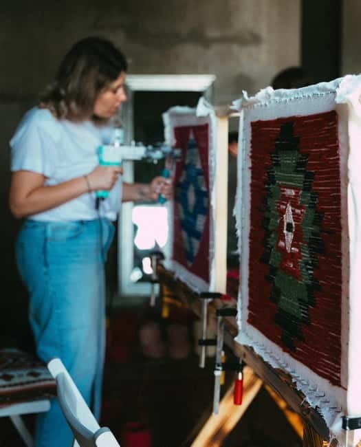 Belgrade: Tufting Workshop with 100% wool - The Crafting Experience and Guidance