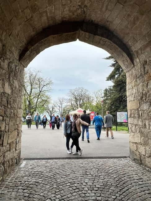 Belgrade walking tour 11:00 or 17:30 - Frequently Asked Questions