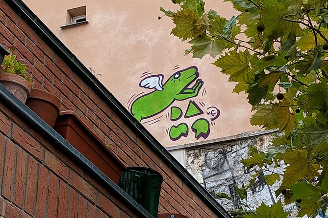 Belleville Street Art Tour With an Artist - Logistics