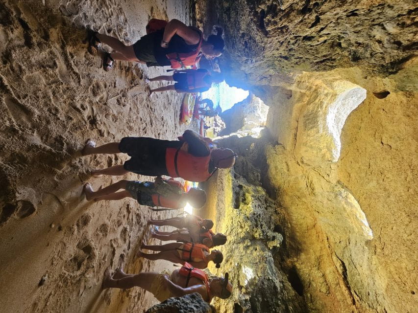 Benagil Beach: Kayak Rental With Caves and Cliffs - Meeting Point