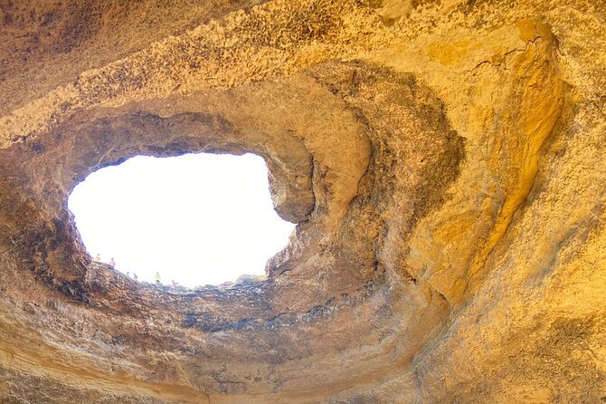 Benagil Cave Guided Kayaking Tour Caves & Secret Spots - Group Size and Accessibility