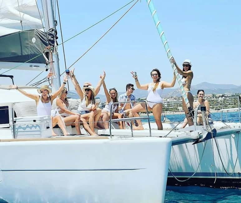 Benalmádena 2-hour Group Tour with Dolphin Watching - Entering the World of Catamaran Magic