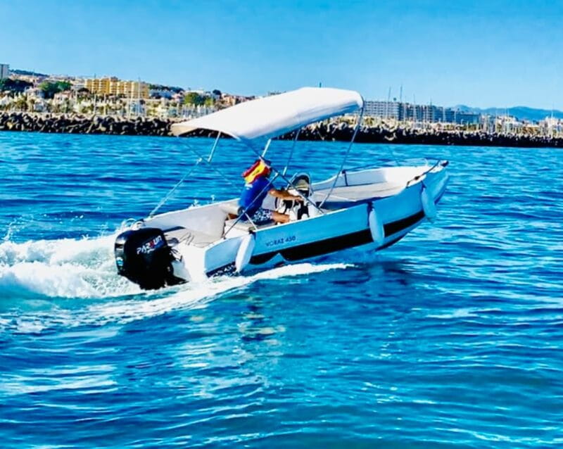 Benalmadena: 6-Seater Speedboat Rental Without a License - Exploring Benalmádena’s Waterways: A Practical Breakdown