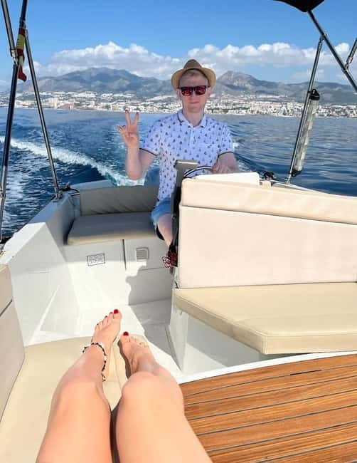 Benalmadena: Boat Rental with No License Required - Who Should Consider This Experience