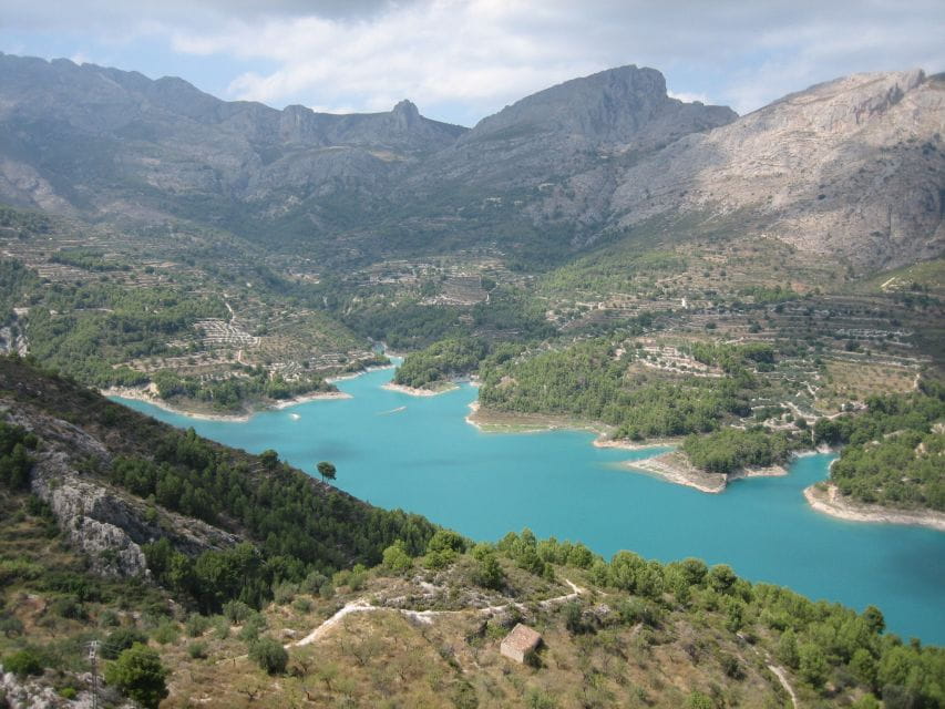 Benidorm: 4-Hour Private City and Guadalest Tour - Scenic Viewpoints of Benidorms Beaches