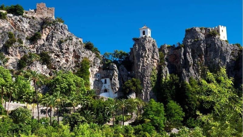 Benidorm: Mountains Guided Half-Day Jeep Trip to Guadalest - The Scenic Highlights: Guadalest and Beyond