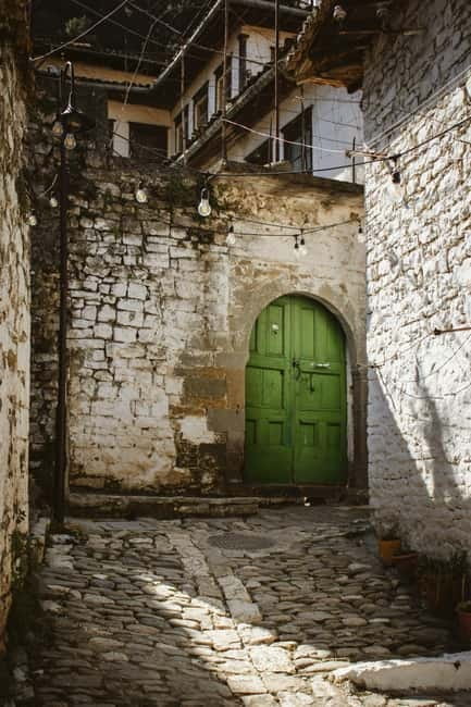 Berat, Albania: Castle and City Tour with Coffee Break - Why This Tour Works for Different Travelers