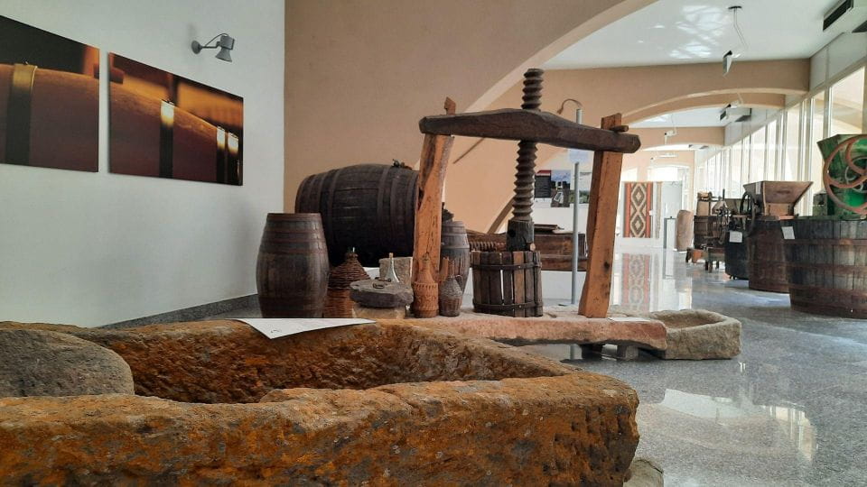 Berchidda: Visit to the Wine Museum With Wine Tasting - Booking Your Visit