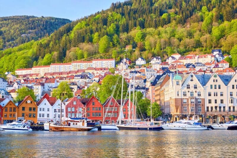 Bergen: Express Walk with a Local in 60 minutes - Who Should Consider This Tour