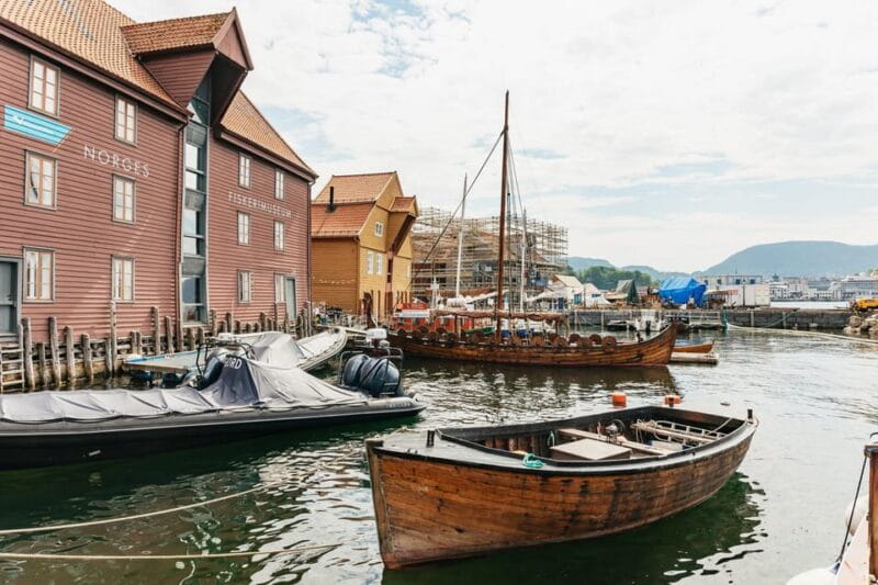 Bergen: Guided Minibus Tour with Photo Stops - FAQ