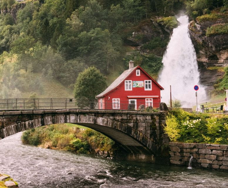 Bergen: Waterfalls of Hardangerfjord Guided Tour - Key Points
