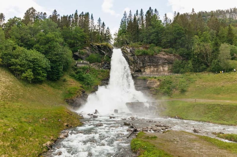 Bergen: Waterfalls of Hardangerfjord Shore Excursion - Additional Highlights and Practical Tips