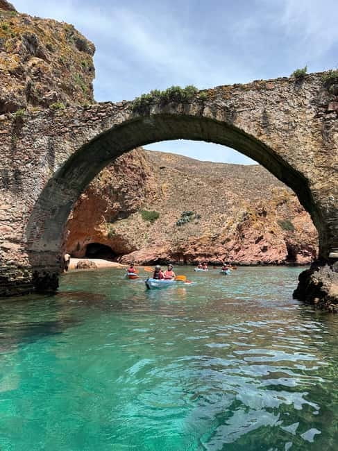 Berlenga Island: Kayak Tour and Glass-bottom Boat Trip - Kayaking Along Berlenga’s Coast