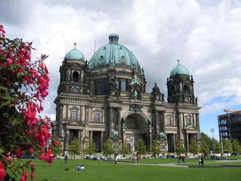 Berlin: 3-hour Driving Highlights Tour - Discovering Berlin’s Highlights by Car: What Do You Really See?