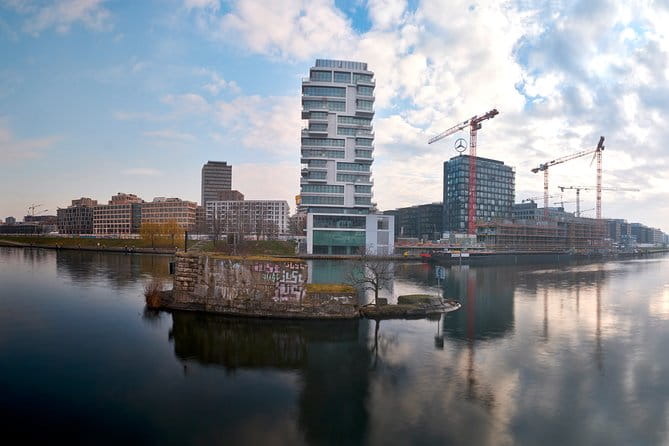 Berlin Architecture/River Spree Full Day Photography Tour - End Point: Reflecting on Your Personal Photo Journey