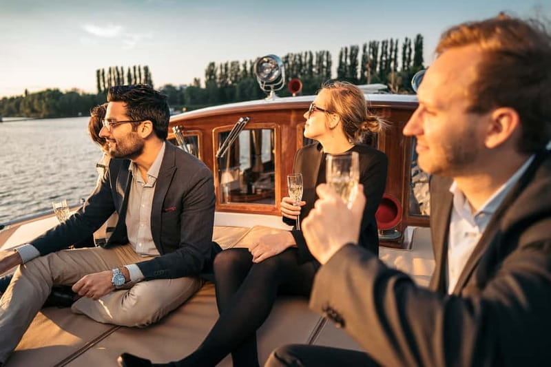 Berlin: Boat Sightseeing Tour on Electric Motor Yacht - Who Will Love This Tour?