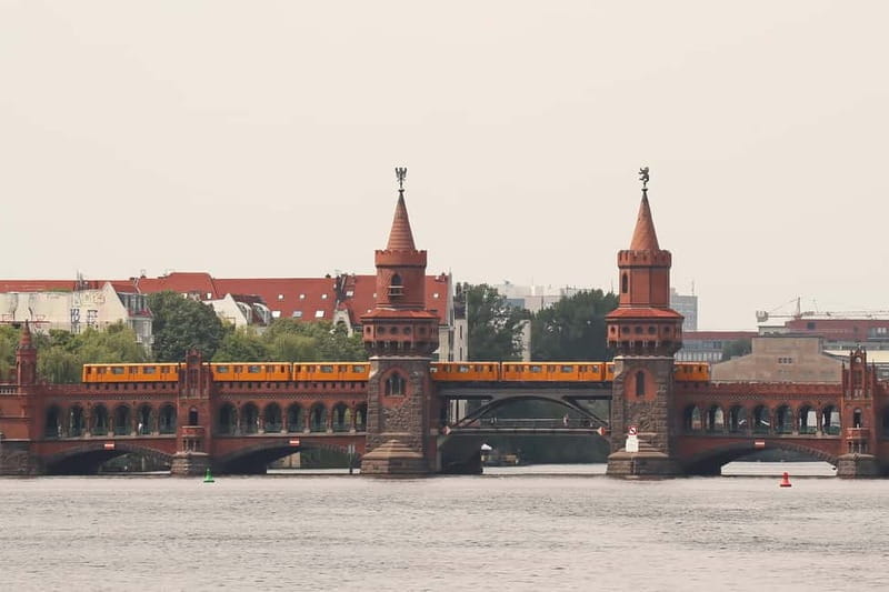 Berlin: East Side Gallery Spree Cruise in a Solar Catamaran - Key Points / Takeaways