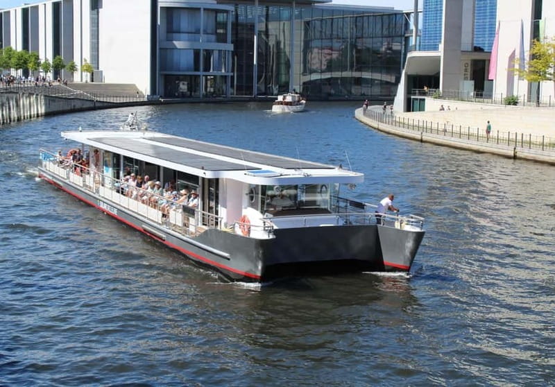 Berlin: East Side Gallery Spree Cruise in a Solar Catamaran - The Sum Up