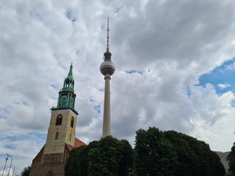 Berlin: Express History Walking Tour - Exploring Berlin’s Landmark Highlights