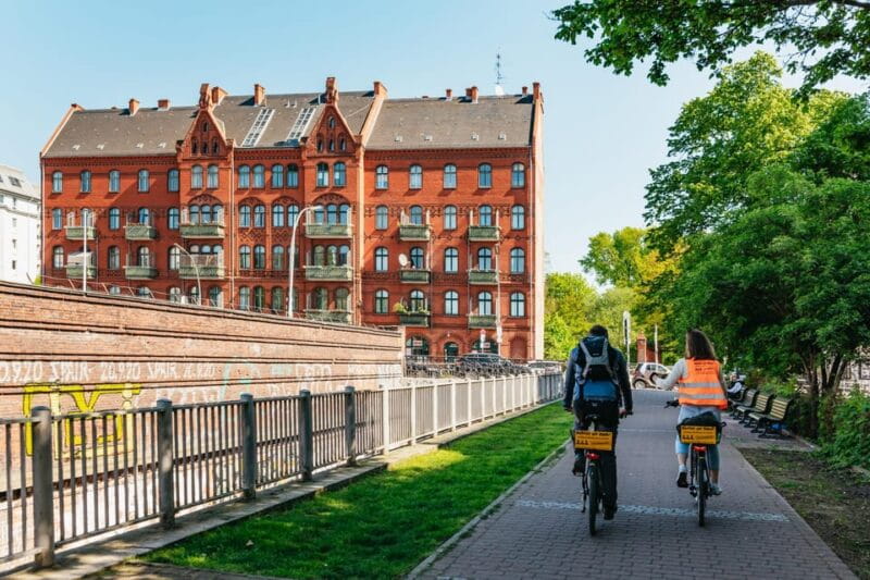 Berlin: Green City Guided Bike Tour - The Ride and Logistics: What to Expect