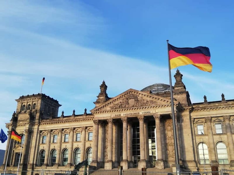 Berlin: Guided walking tour of the must-see sights - Key Points / Takeaways