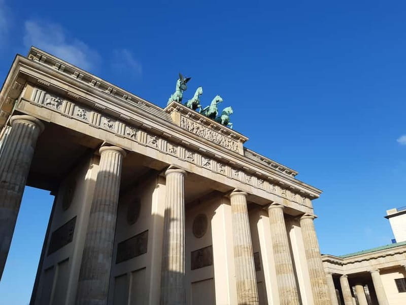 Berlin: Guided walking tour of the must-see sights - Exploring Berlin in Two Hours: A Practical Guide to the Guided Walking Tour