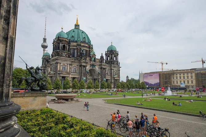 Berlin Highlights Small-Group Bike Tour - Exceptional Customer Reviews