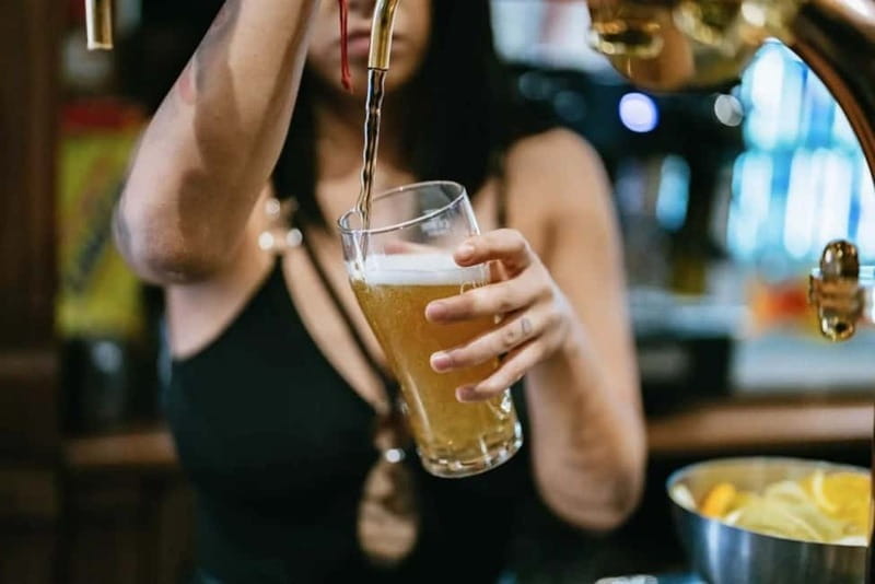 Berlin: Ludwig's Private Pub Crawl with VIP Club Entry - Who Is This Tour Best For?